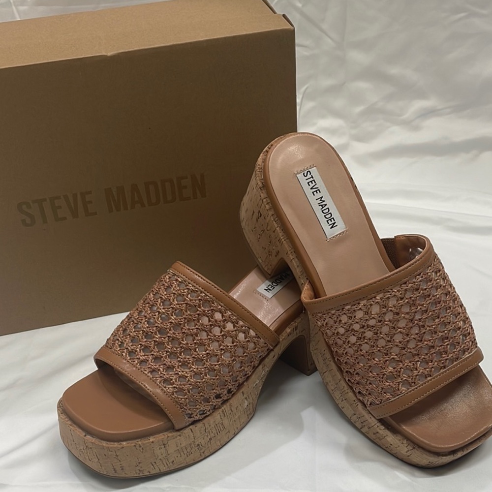 Steve Madden Corah Cognac Tan Woven Platform Mules